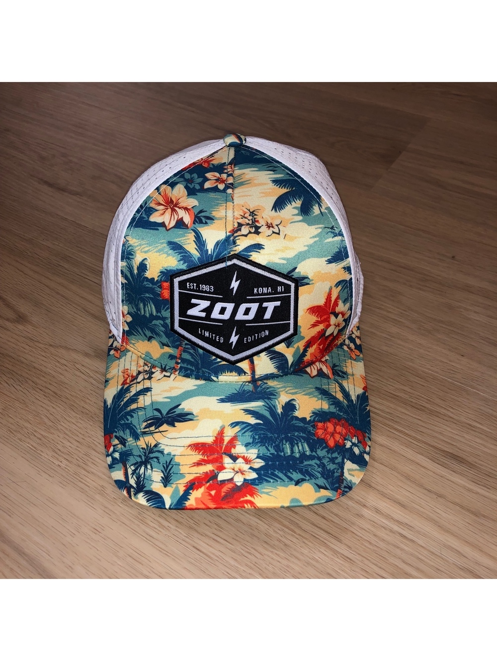 ZOOT TRIATHLON MESH TRUCKER RUNNING HAT SWIM BIKE RUN FLORAL SNAPBACK MESH